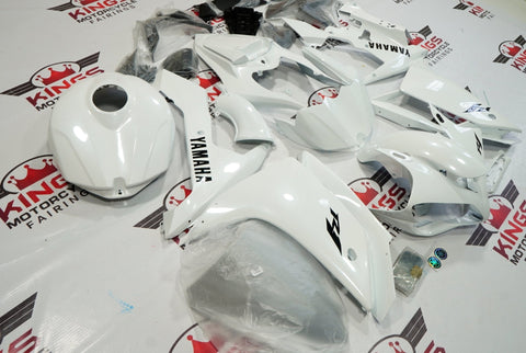 Yamaha YZF-R1 (2007-2008) White & Black Fairings