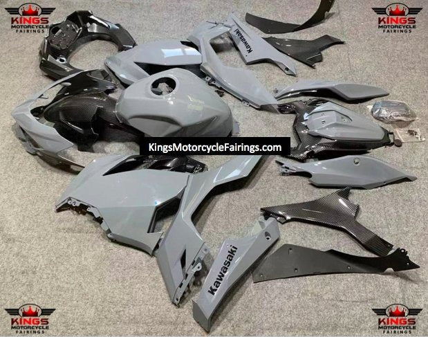 Fairing kit for a Kawasaki Ninja 400 (2018-2023) Nardo Gray & Faux Carbon Fiber