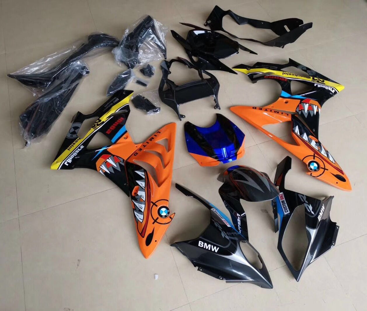 BMW S1000RR (2009-2014) Black & Orange Shark Fairings