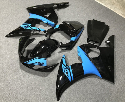 Yamaha YZF-R6 (2005) Black & Light Blue Fairings