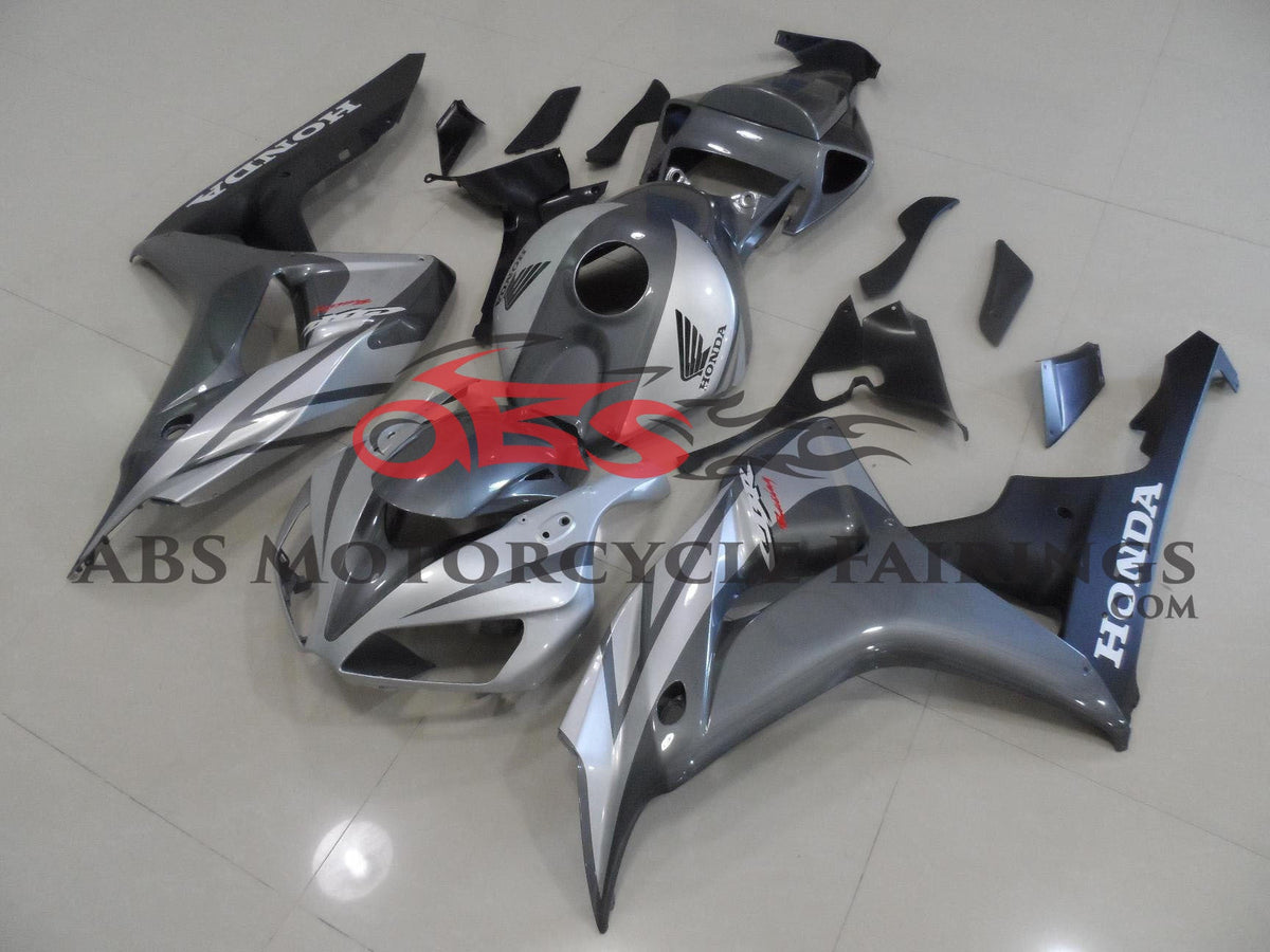 Honda CBR1000RR (2006-2007) Silver & Gray Fairings