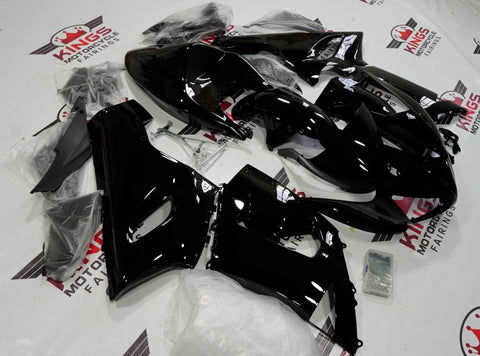 Fairing kit for a Kawasaki Ninja ZX6R 636 (2005-2006) Black