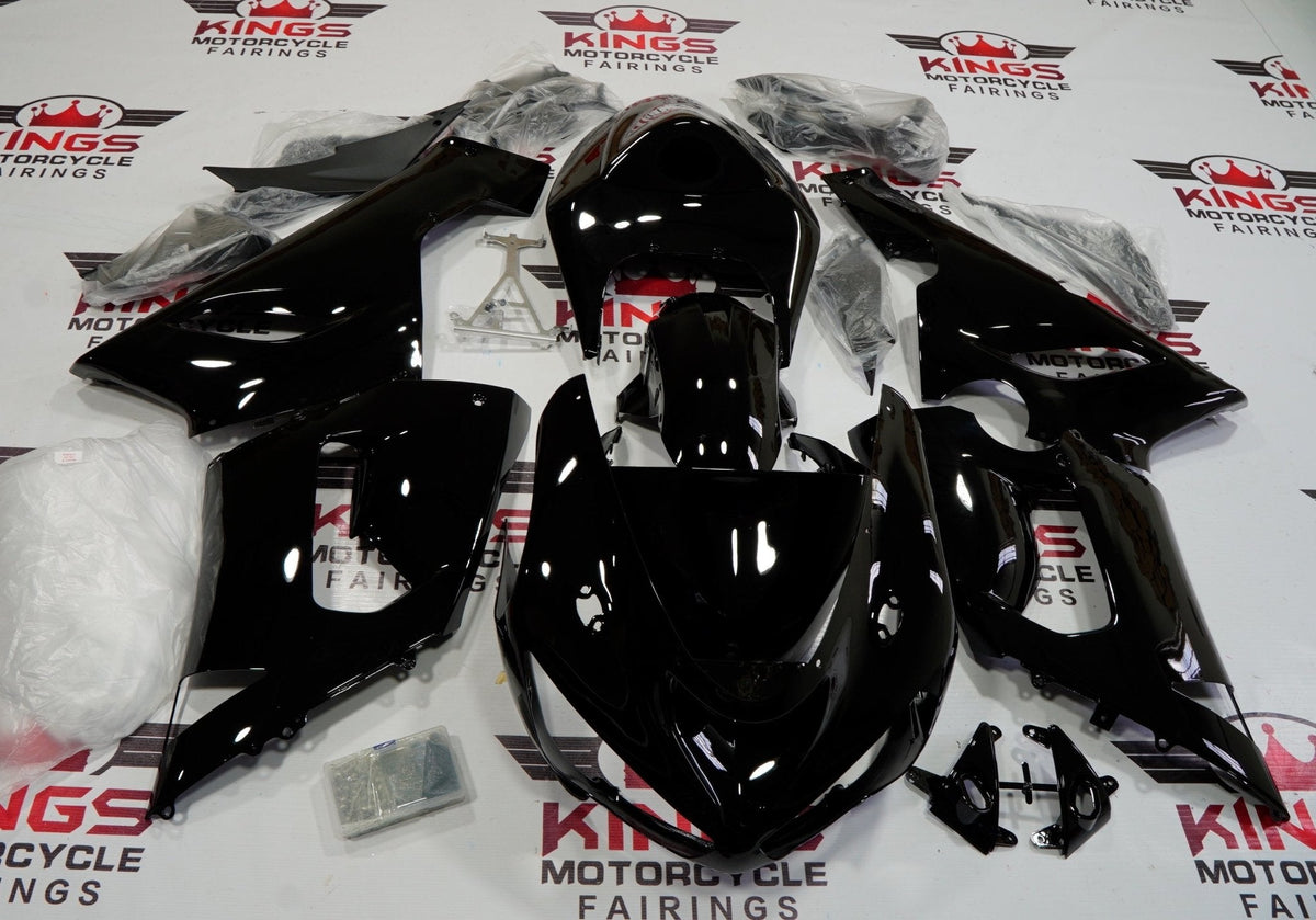 Fairing kit for a Kawasaki Ninja ZX6R 636 (2005-2006) Black