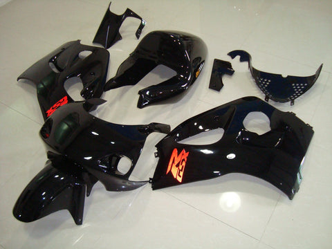 Suzuki GSXR750 (1996-1999) Black & Red Fairings