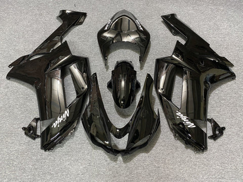 Fairing kit for a Kawasaki Ninja ZX6R 636 (2007-2008) Black