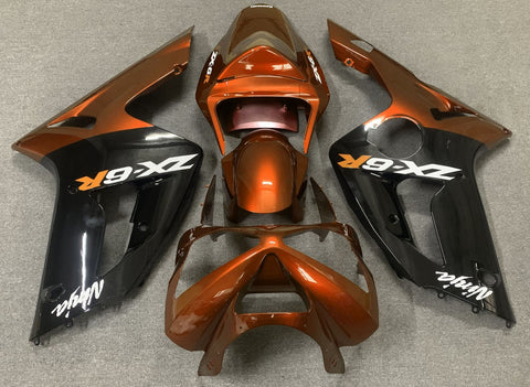 Fairing kit for a Kawasaki ZX6R 636 (2003-2004) Orange, Black & White