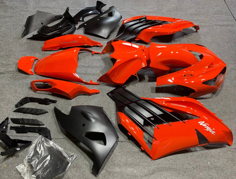 Fairing kit for a Kawasaki Ninja ZX14R (2006-2011) Red & Matte Black