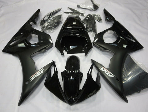 Yamaha YZF-R6 (2005) Matte Black & Gloss Black Fairings