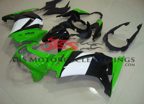 Fairing kit for a Kawasaki Ninja 250R (2008-2013) Green, White & Black