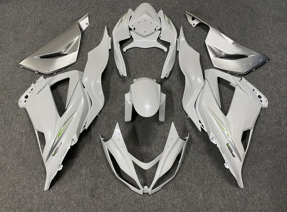 Fairing kit for a Kawasaki ZX6R 636 (2013-2018) Pearl White, Silver & Green