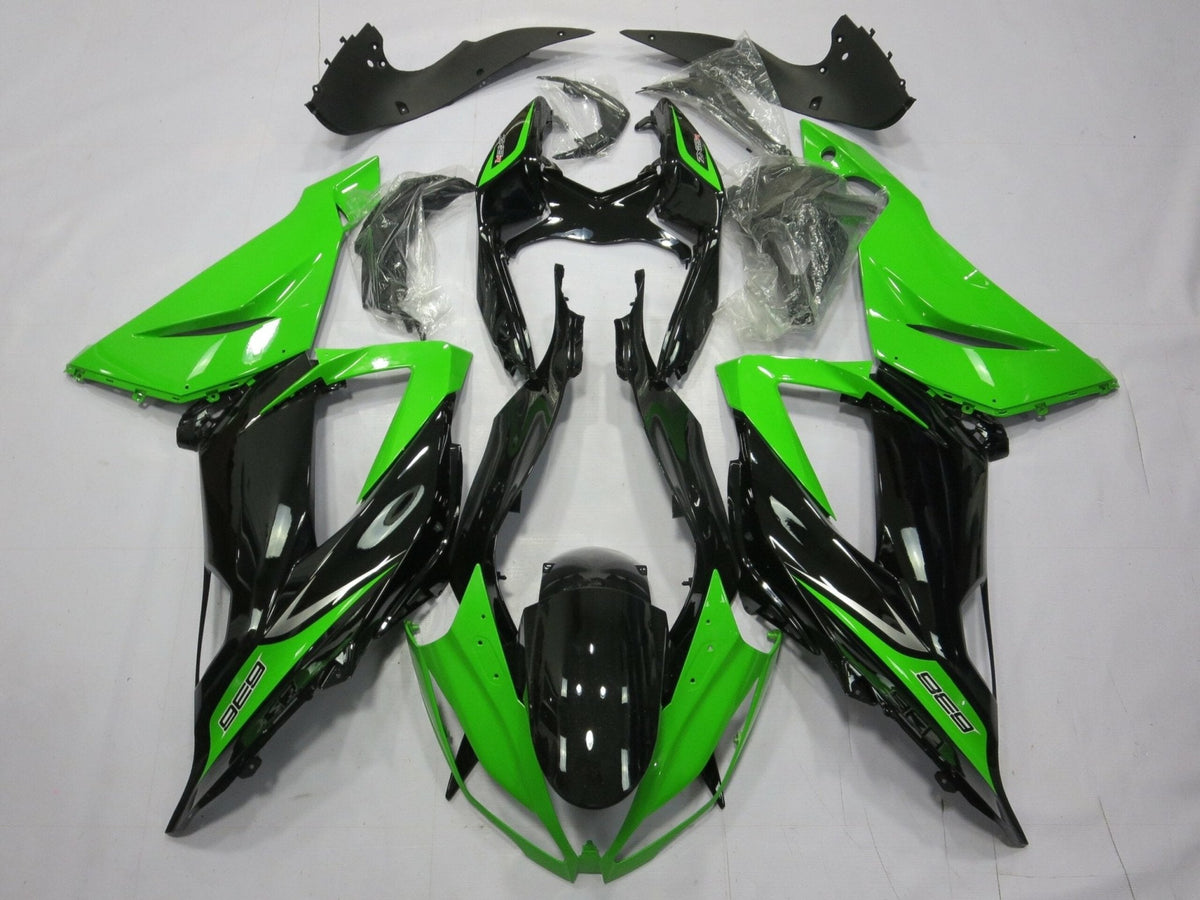 Fairing kit for a Kawasaki ZX6R 636 (2013-2018) Green, Black & Silver