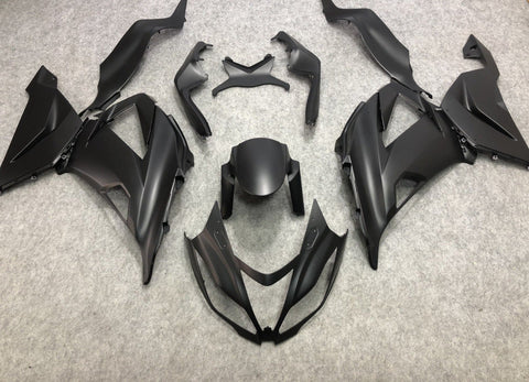 Fairing kit for a Kawasaki ZX6R 636 (2013-2018) Matte Black