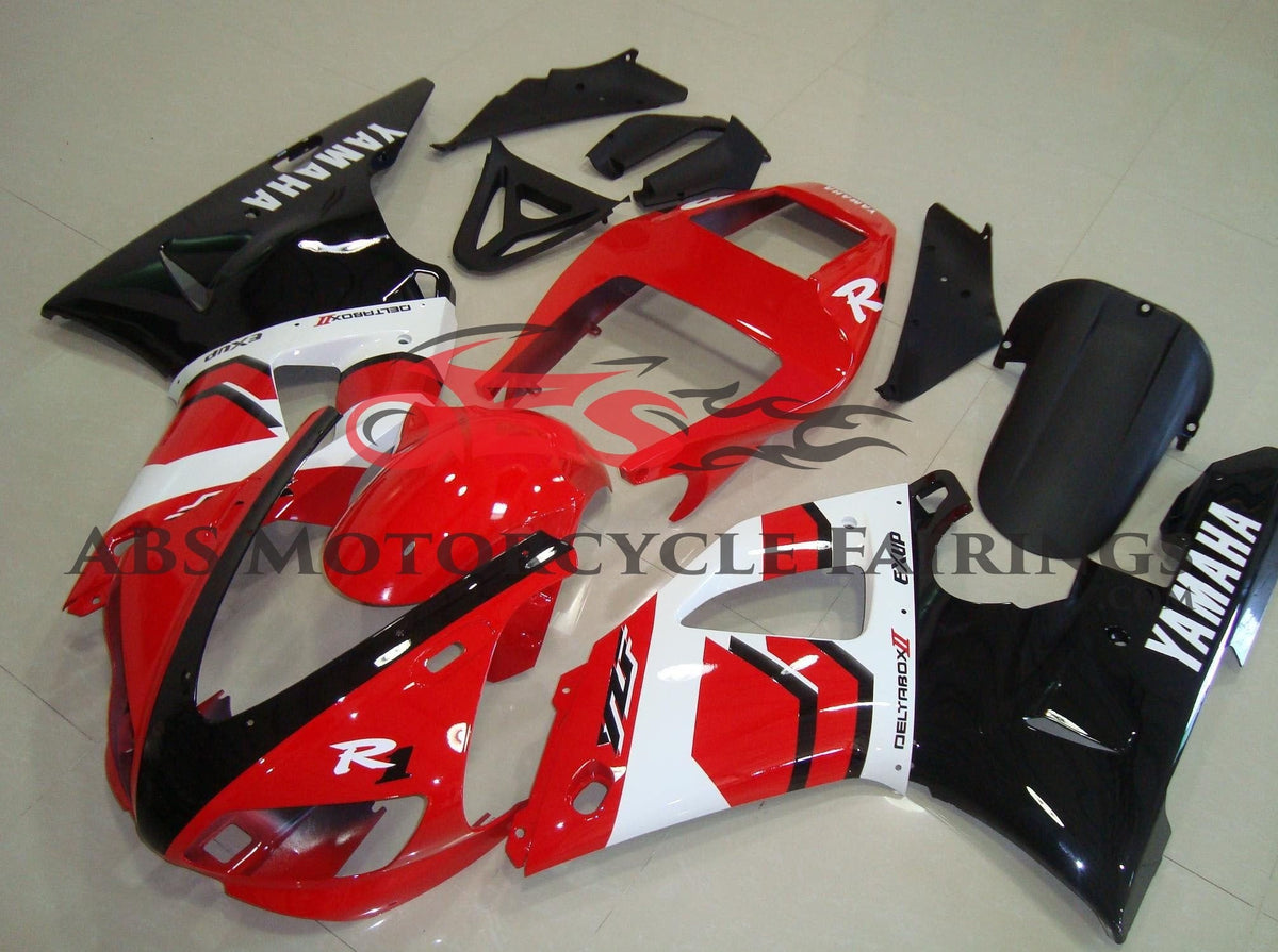 Yamaha YZF-R1 (1998-1999) Red, Black & White Fairings