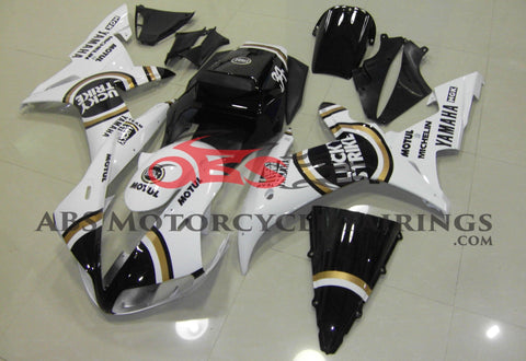 Yamaha YZF-R1 (2002-2003) White, Black & Gold Lucky Strike Fairings