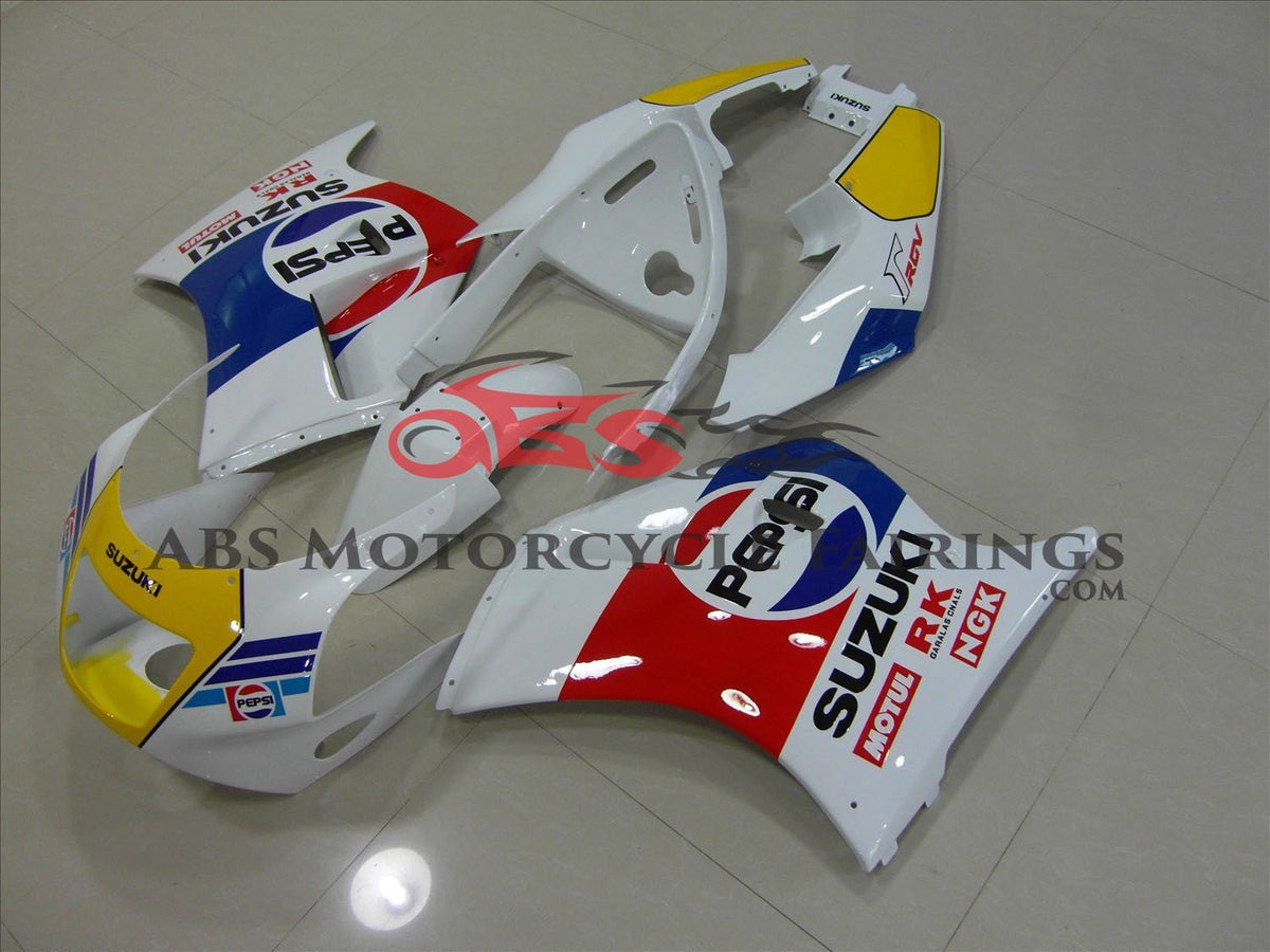 Pepsi White Suzuki RGV250 VJ21