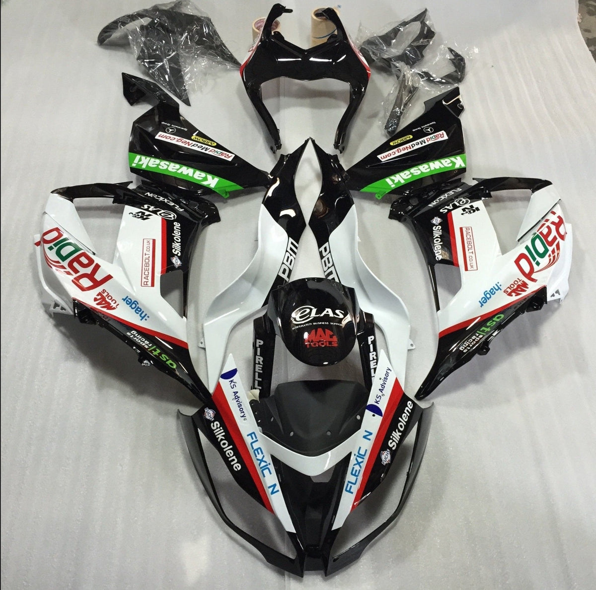 Fairing kit for a Kawasaki ZX6R 636 (2013-2018) Black, White & Red Rapid