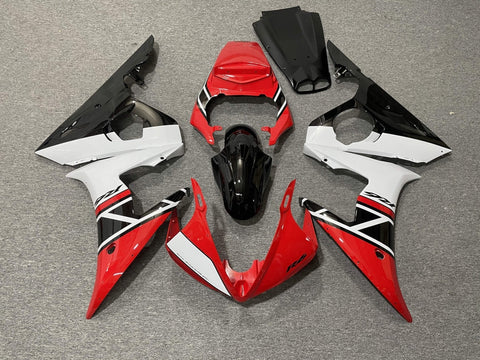 Yamaha YZF-R6 (2003-2004) Red, White & Black Fairings