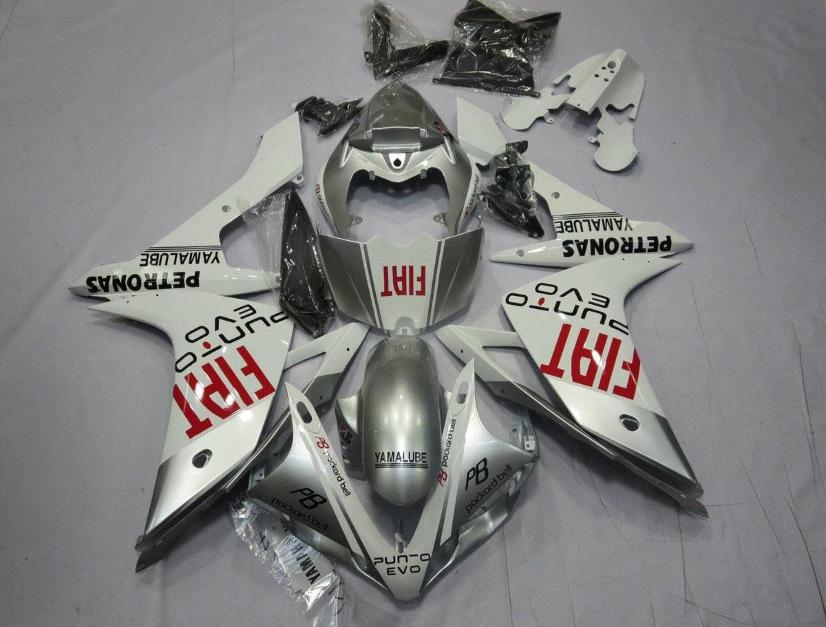 Yamaha YZF-R1 (2007-2008) White, Silver & Red Fiat Fairings