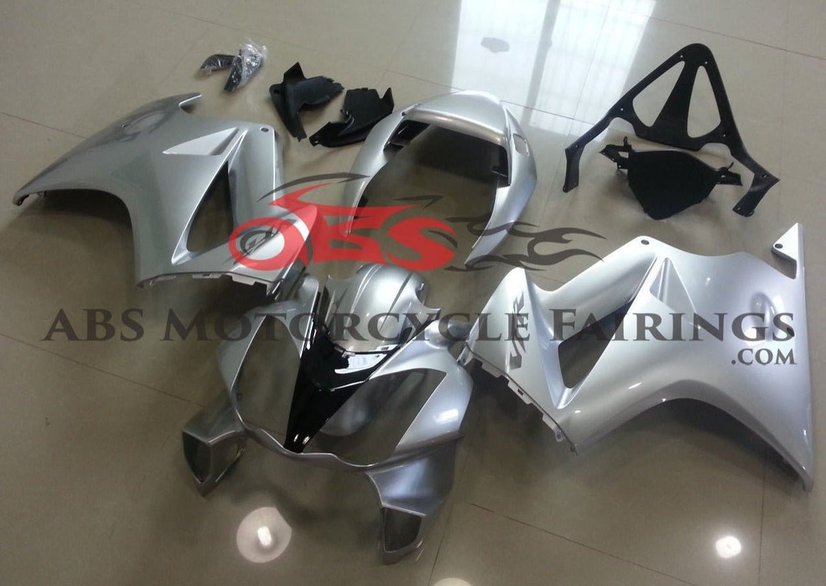 Honda VFR800 (2002-2013) Silver & Black Fairings