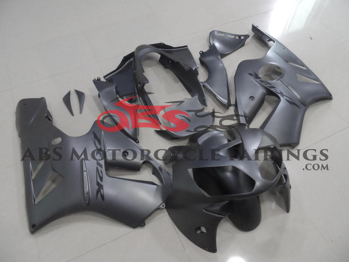 Fairing kit for a KAWASAKI NINJA ZX12R (2002-2006) MATTE GRAY