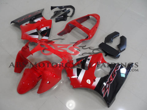 Fairing kit for a Kawasaki ZX6R 636 (2000-2002) Red & Black