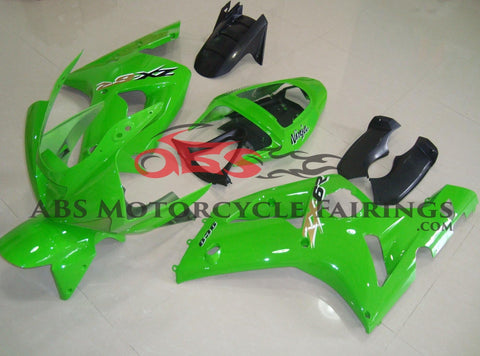 Fairing kit for a Kawasaki ZX6R 636 (2003-2004) Green