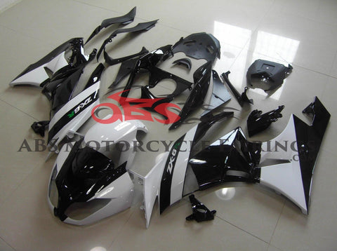 Fairing kit for a Kawasaki Ninja ZX6R 636 (2009-2012) White & Black